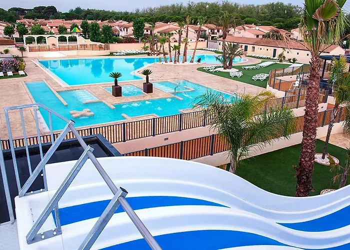 Cozy Beach House In Les Tamaris Holiday home